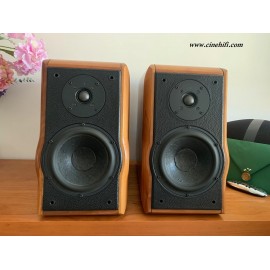 Usher RW-729